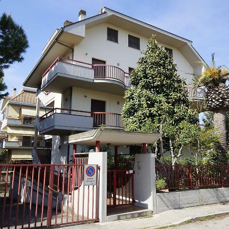 Apartment Magnolia By Interhome Porto d'Ascoli Εξωτερικό φωτογραφία