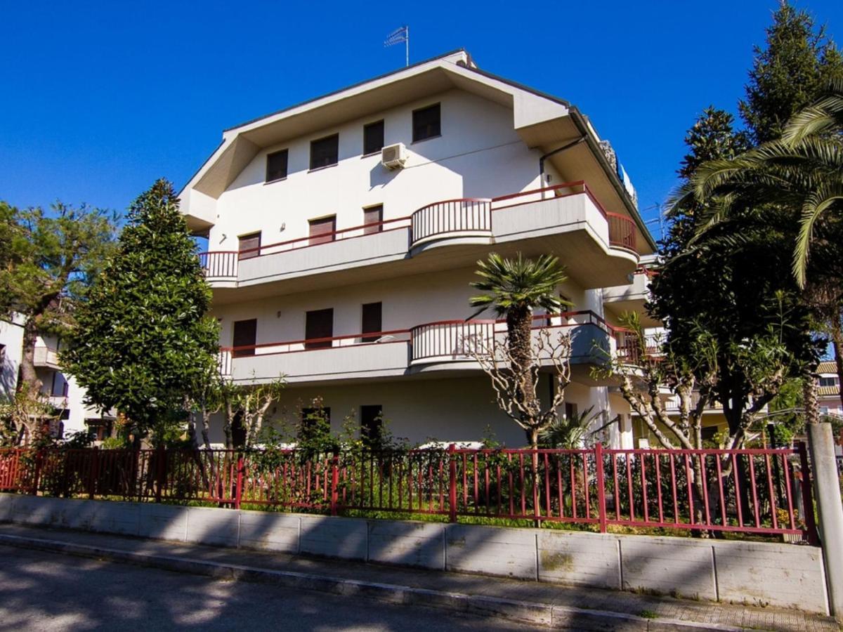Apartment Magnolia By Interhome Porto d'Ascoli Εξωτερικό φωτογραφία